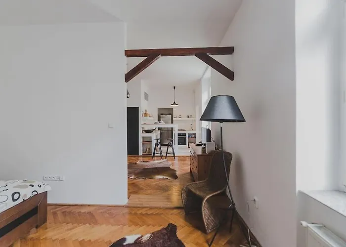 A Cosy In The Centre דירה